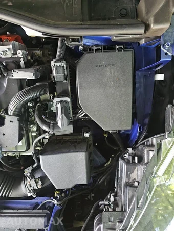 2024 Toyota Corolla Cross Hybrid SE - miniatura 22