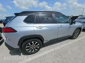 2024 Toyota Corolla Cross Hybrid SE - miniatura 4