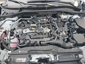 2024 Toyota Corolla Cross Hybrid XSE - miniatura 15