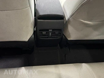 2024 Toyota Corolla Cross L - miniatura 11