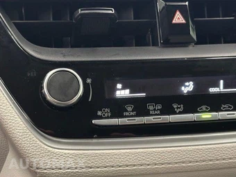 2024 Toyota Corolla Cross L - miniatura 29
