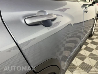 2024 Toyota Corolla Cross L - miniatura 26