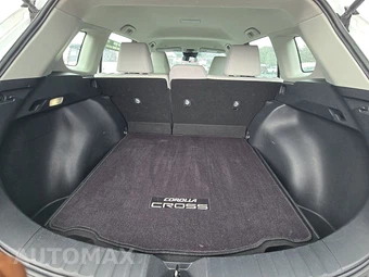2024 Toyota Corolla Cross L - miniatura 23