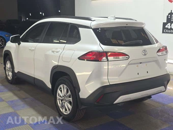 2024 Toyota Corolla Cross LE - miniatura 2