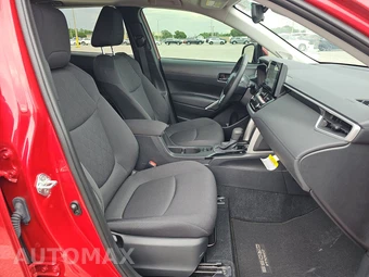 2024 Toyota Corolla Cross LE - miniatura 8