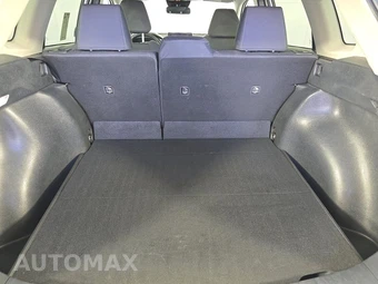 2024 Toyota Corolla Cross LE - miniatura 17