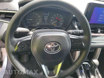 2024 Toyota Corolla Cross LE - miniatura 10
