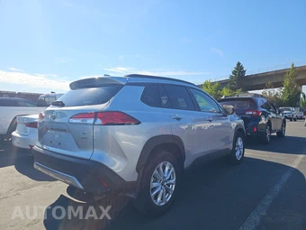 2024 Toyota Corolla Cross LE - miniatura 4