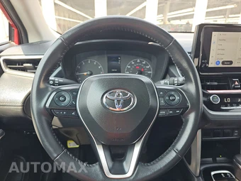 2024 Toyota Corolla Cross LE - miniatura 10