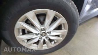 2024 Toyota Corolla Cross LE - miniatura 30