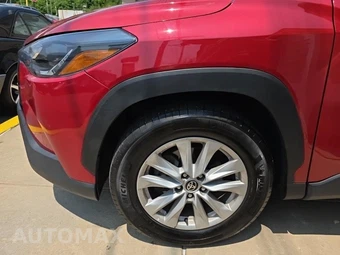 2024 Toyota Corolla Cross LE - miniatura 8