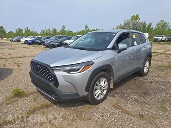 2024 Toyota Corolla Cross LE
