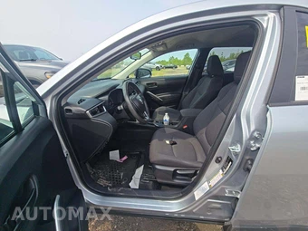 2024 Toyota Corolla Cross LE - miniatura 6