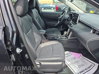 2024 Toyota Corolla Cross XLE - miniatura 8
