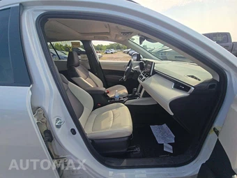 2024 Toyota Corolla Cross XLE - miniatura 18