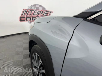 2024 Toyota Corolla Cross XLE - miniatura 25