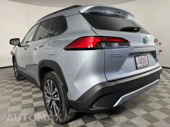 2024 Toyota Corolla Cross XLE - miniatura 28