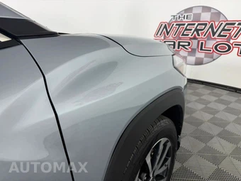 2024 Toyota Corolla Cross XLE - miniatura 34