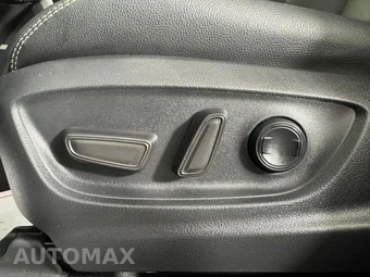 2024 Toyota Corolla Cross XLE - miniatura 36