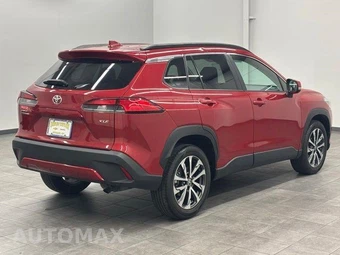 2024 Toyota Corolla Cross XLE - miniatura 2