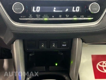 2024 Toyota Corolla Cross XLE - miniatura 25