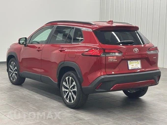 2024 Toyota Corolla Cross XLE - miniatura 4