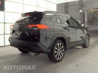 2024 Toyota Corolla Cross XLE - miniatura 4