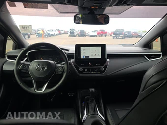 2024 Toyota Corolla Hatchback SE - miniatura 11