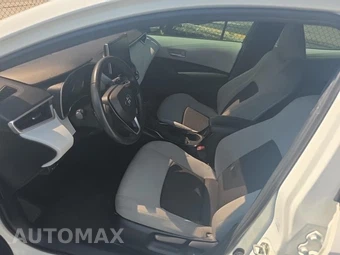 2024 Toyota Corolla Hatchback SE - miniatura 13