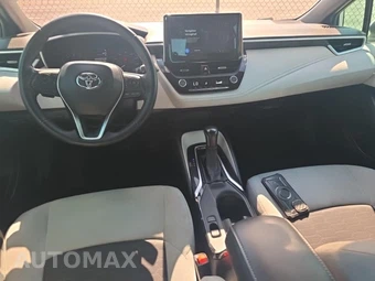 2024 Toyota Corolla Hatchback SE - miniatura 14
