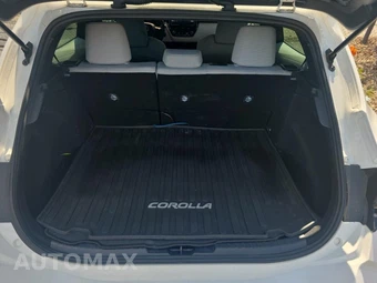 2024 Toyota Corolla Hatchback SE - miniatura 19