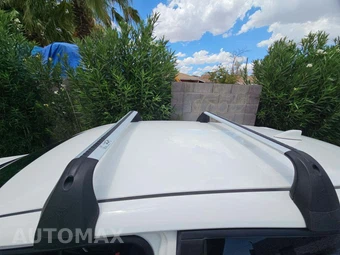 2024 Toyota Corolla Hatchback SE - miniatura 12
