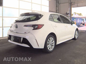 2024 Toyota Corolla Hatchback SE – miniatura 4