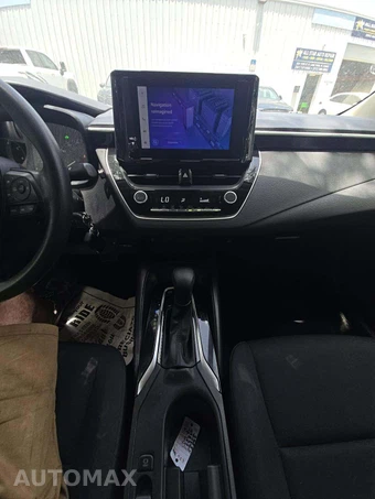 2024 Toyota Corolla Hybrid LE Sedan - miniatura 10