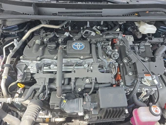2024 Toyota Corolla Hybrid LE Sedan - miniatura 15