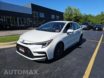 2024 Toyota Corolla Hybrid SE Sedan