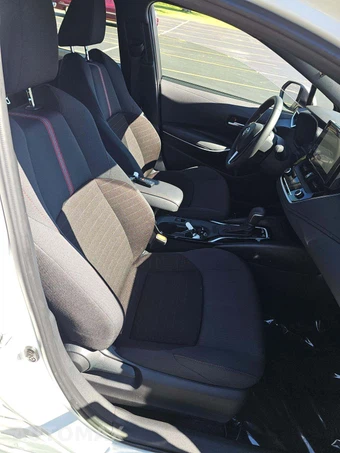 2024 Toyota Corolla Hybrid SE Sedan - miniatura 18