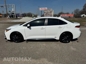 2024 Toyota Corolla Hybrid SE Sedan - miniatura 8