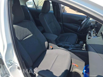 2024 Toyota Corolla LE Sedan - miniatura 15