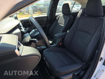 2024 Toyota Corolla LE Sedan - miniatura 3