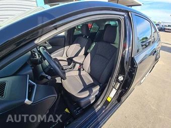 2024 Toyota Corolla LE Sedan - miniatura 3