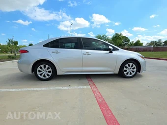 2024 Toyota Corolla LE Sedan - miniatura 5