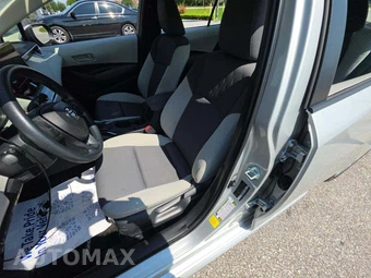 2024 Toyota Corolla LE Sedan - miniatura 6