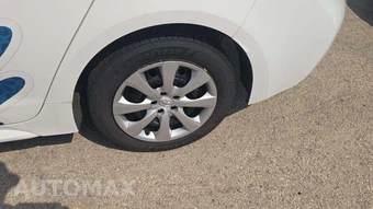 2024 Toyota Corolla LE Sedan - miniatura 28
