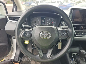 2024 Toyota Corolla LE Sedan - miniatura 10