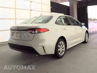 2024 Toyota Corolla LE Sedan - miniatura 5