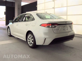 2024 Toyota Corolla LE Sedan - miniatura 8