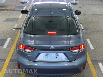 2024 Toyota Corolla LE Sedan - miniatura 5