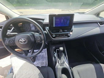 2024 Toyota Corolla LE Sedan - miniatura 10