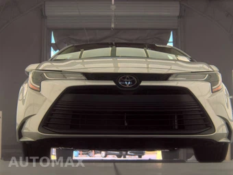 2024 Toyota Corolla LE Sedan - miniatura 3